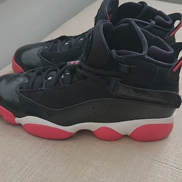 JORDAN Retro Kids Size 5.5YBlack and Pink Sneakers